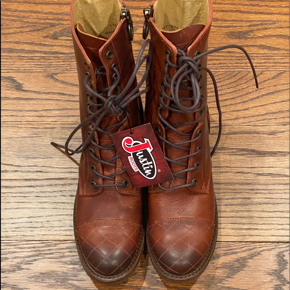 Justin women combat boots brown size 6.5